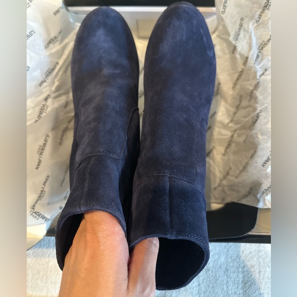 KARL LAGERFELD PARIS LENORE SUEDE BOOT SIZE 8 - Picture 3 of 11